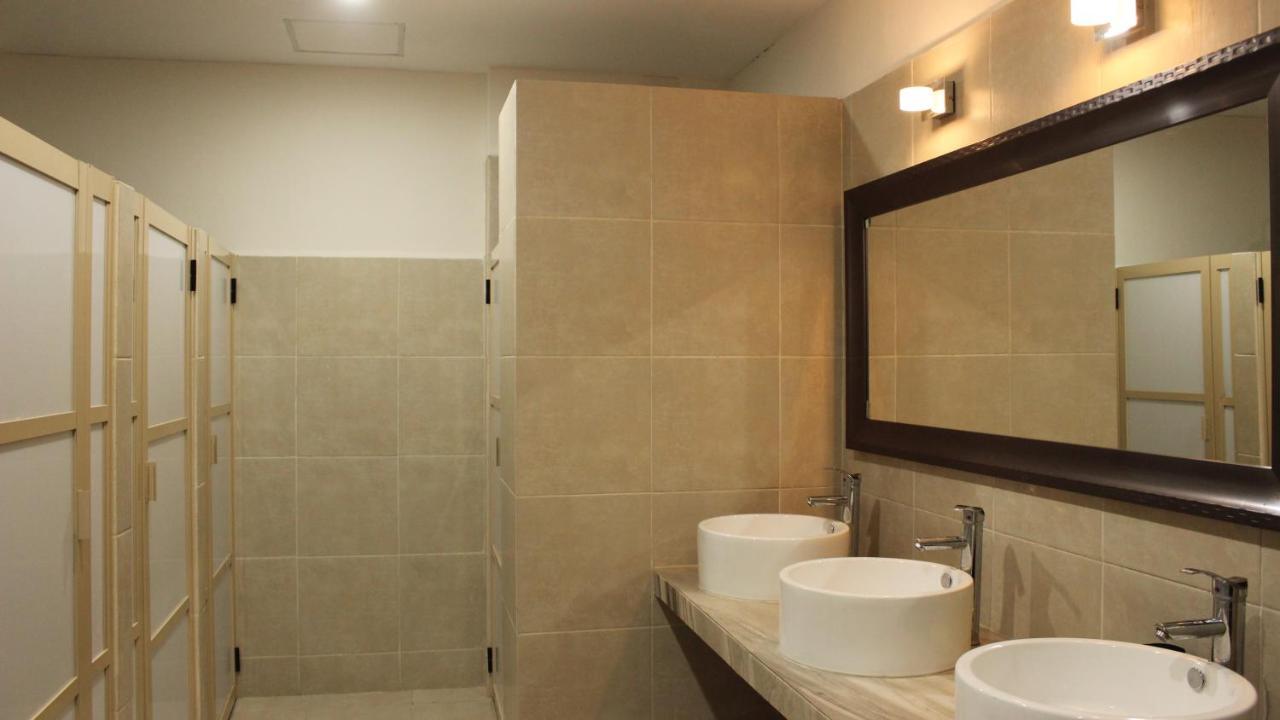 Hotel Real San Juan Suites Мерида Екстериор снимка